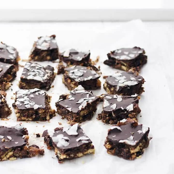 vegan chocolate tiffin