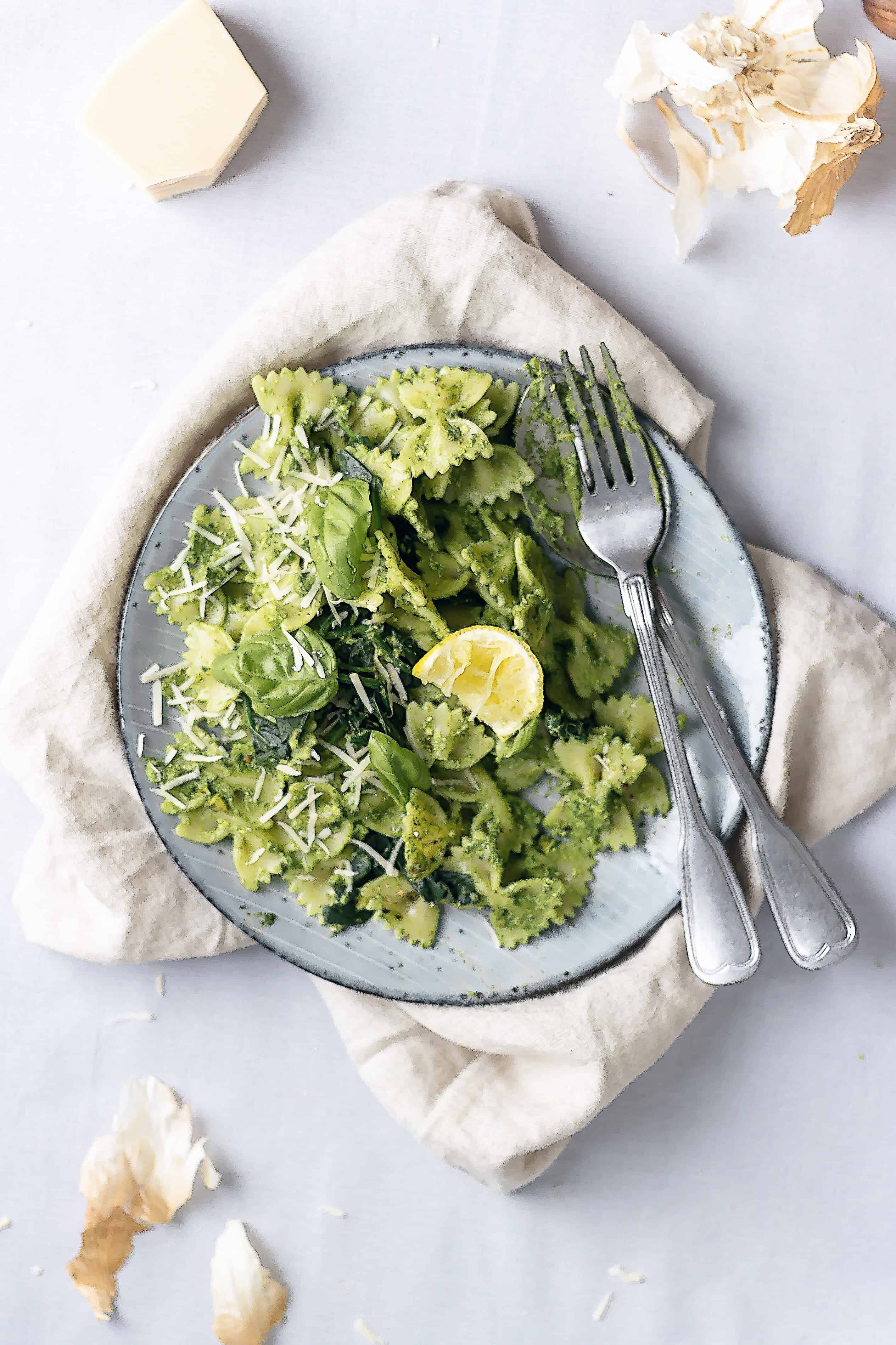 oil free vegan pesto pasta 