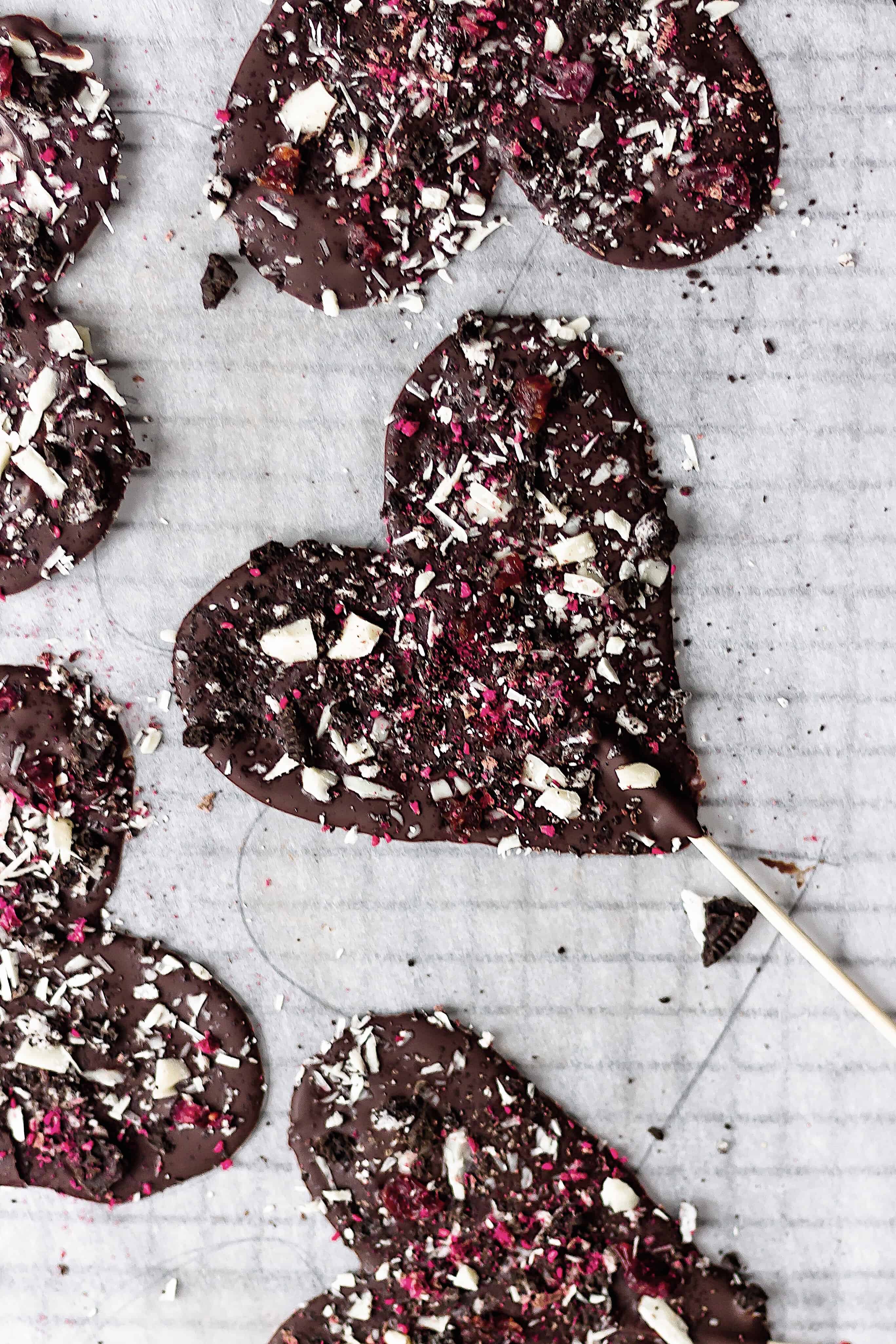  sucette Saint-Valentin au chocolat végétalien 