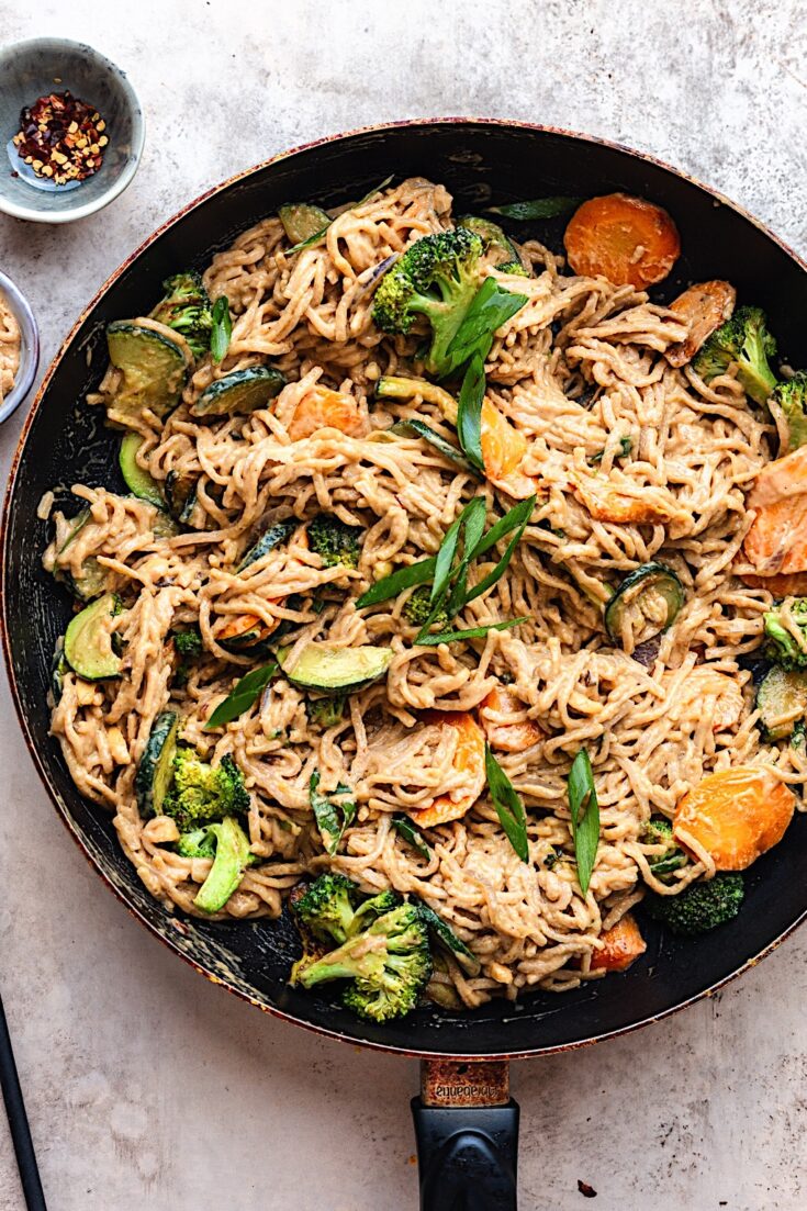 Veggie Peanut Satay Noodles - Cupful of Kale