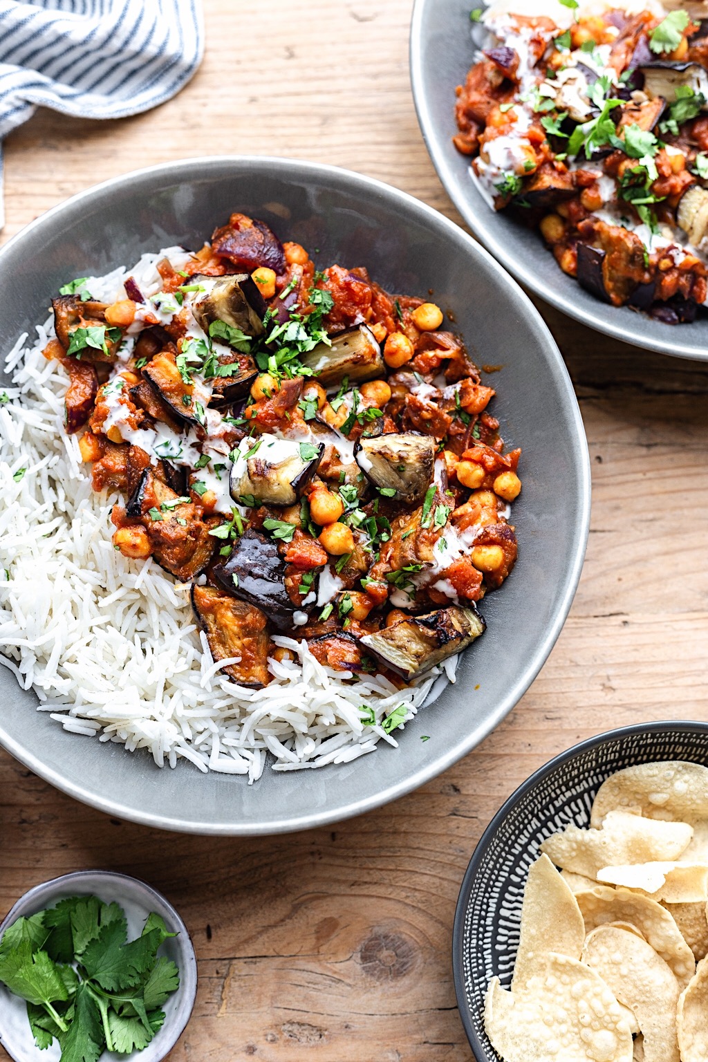 Vegan Roasted Aubergine and Chickpea Curry #aubergine #curry #chickpea #indianfood #recipe #glutenfree #dairyfree