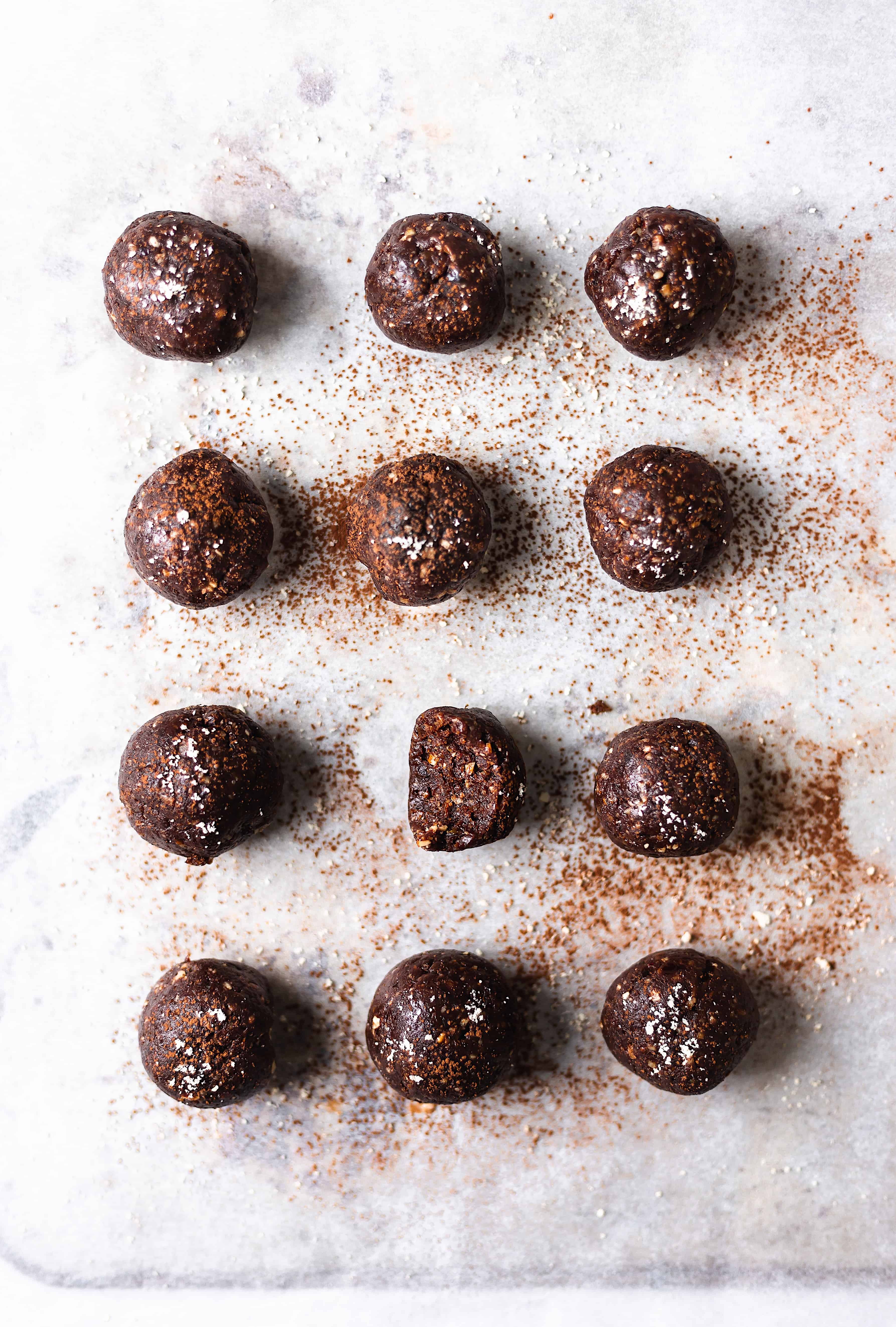 easy no bake chocolate peanut butter energy bites