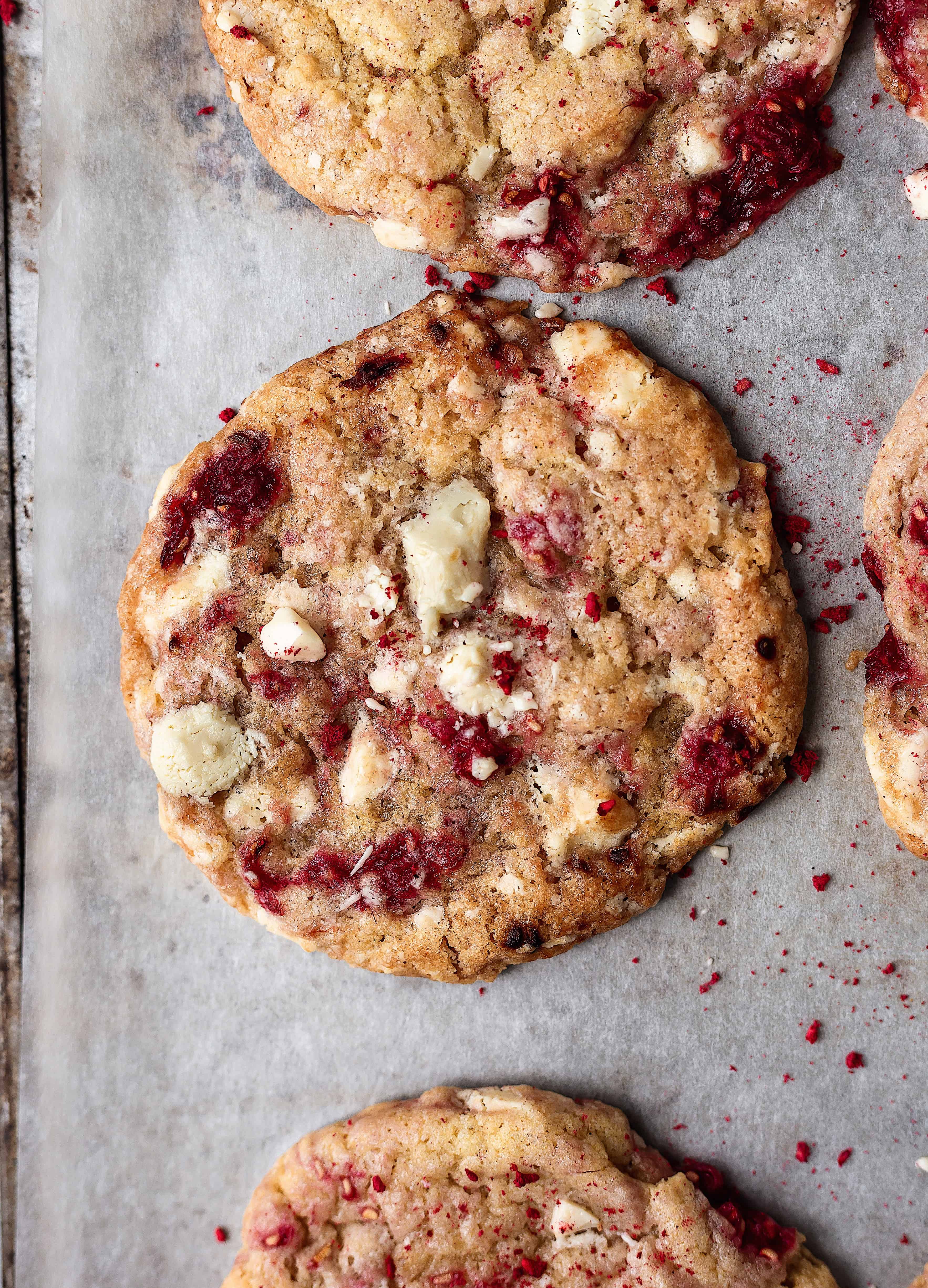 vegan white chocolate and raspberry cookies