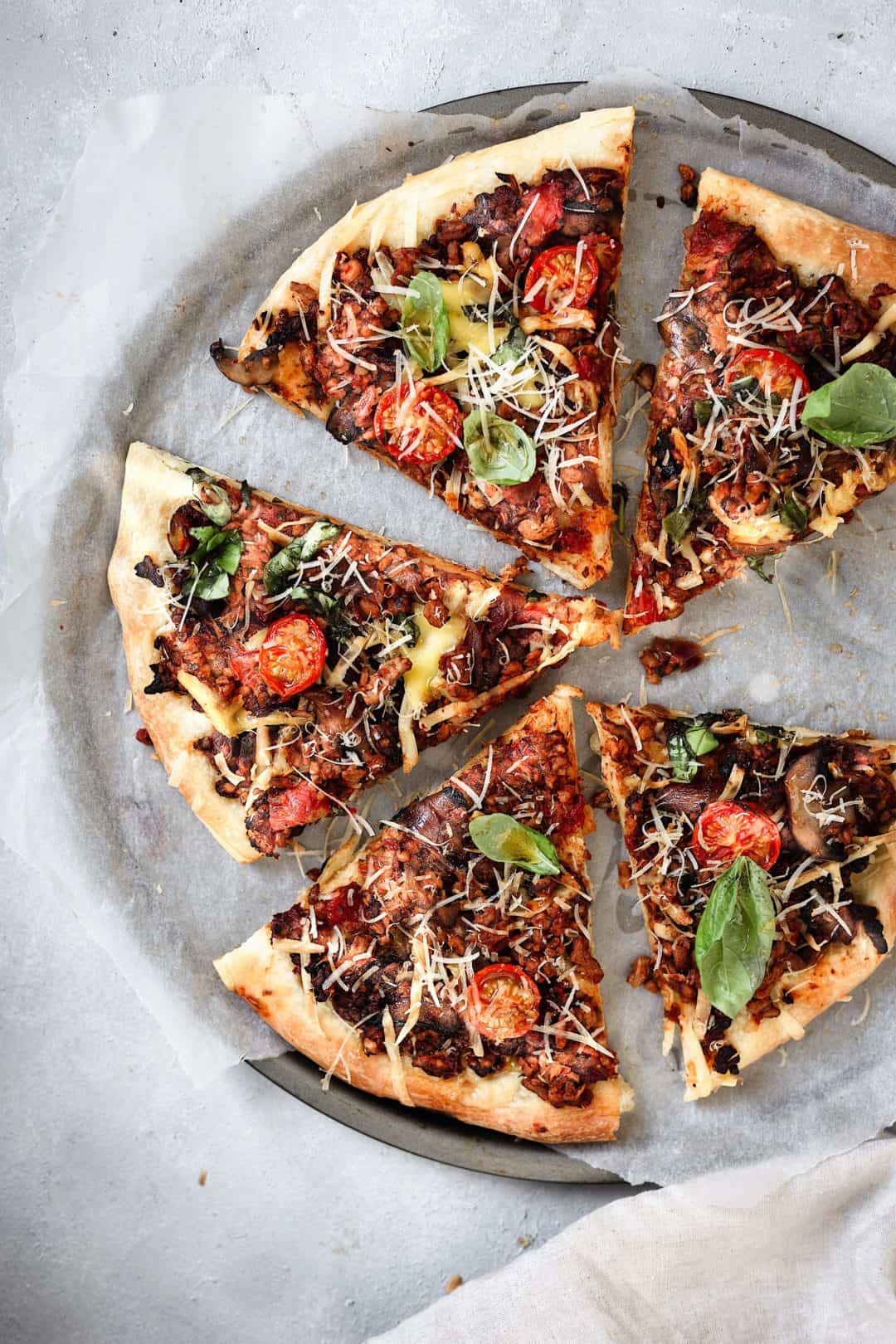 Spicy Bolognese Pizza Cupful of Kale