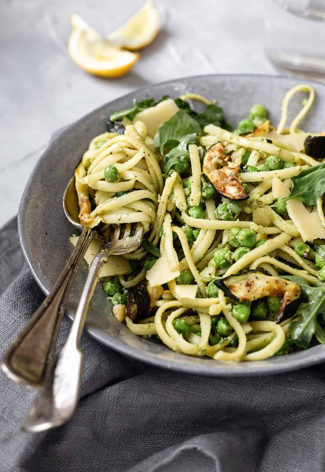 creamy-brazil-nut-pesto-pasta-with-roasted-courgette-peas-rocket-cupful-of-kale