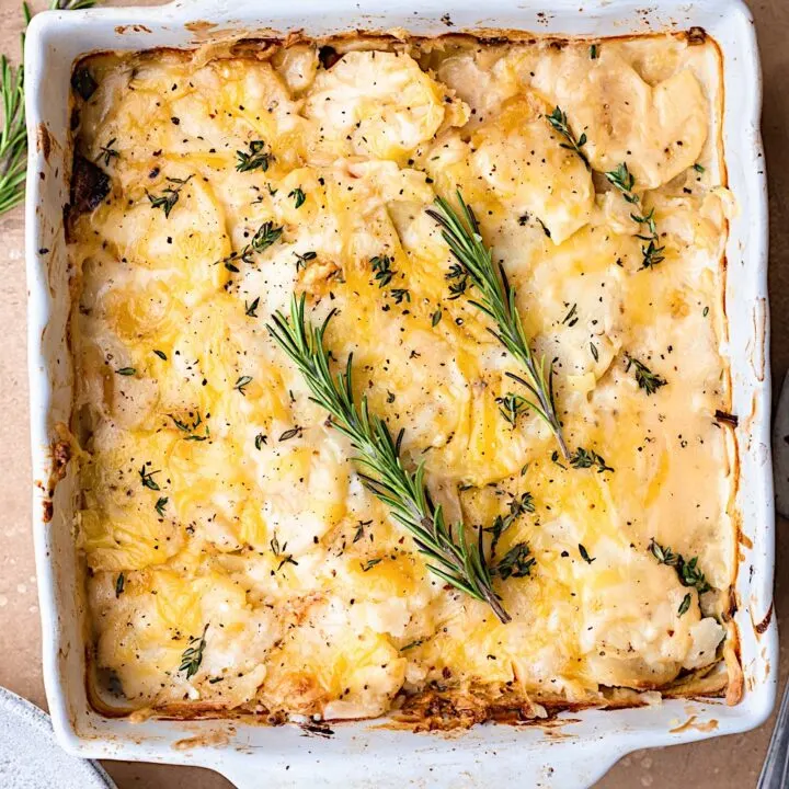 Vegan Leek and Potato Dauphinoise #potato #leek #sidedish #vegan #dairfree #christmas