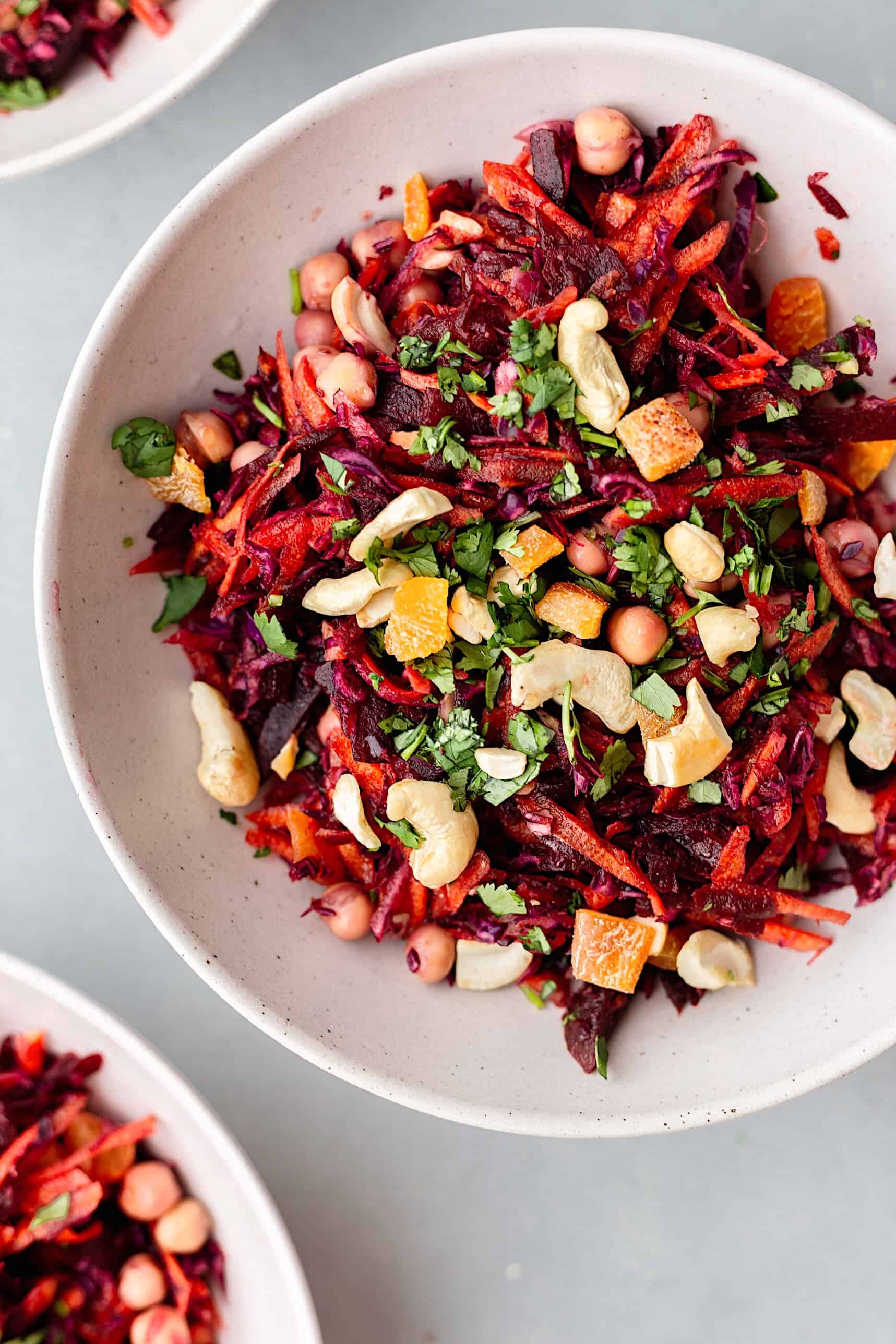 Vegan Beetroot Carrot Winter Salad #vegan #recipe #salad