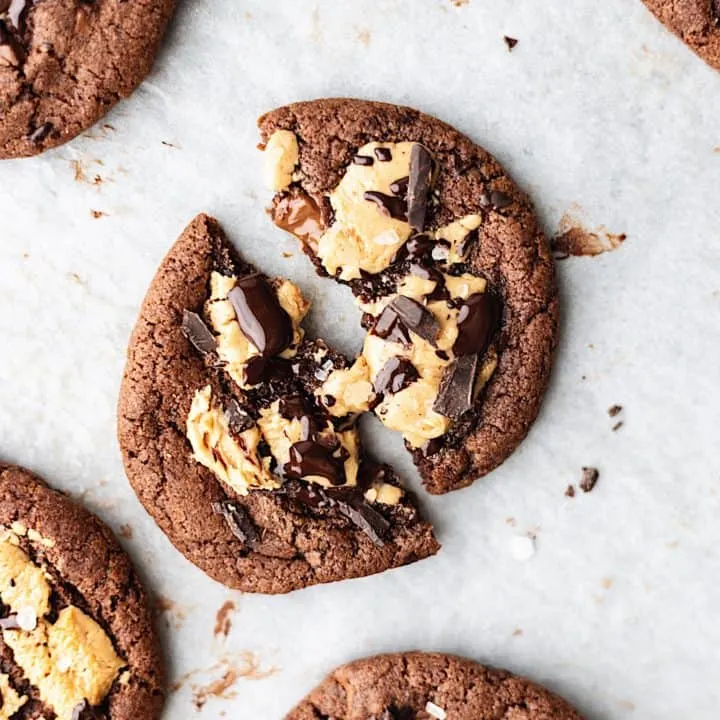 Vegan Chocolate Peanut Butter Cookies #ccokies #vegan #recipe #chocolate #peanutbutter