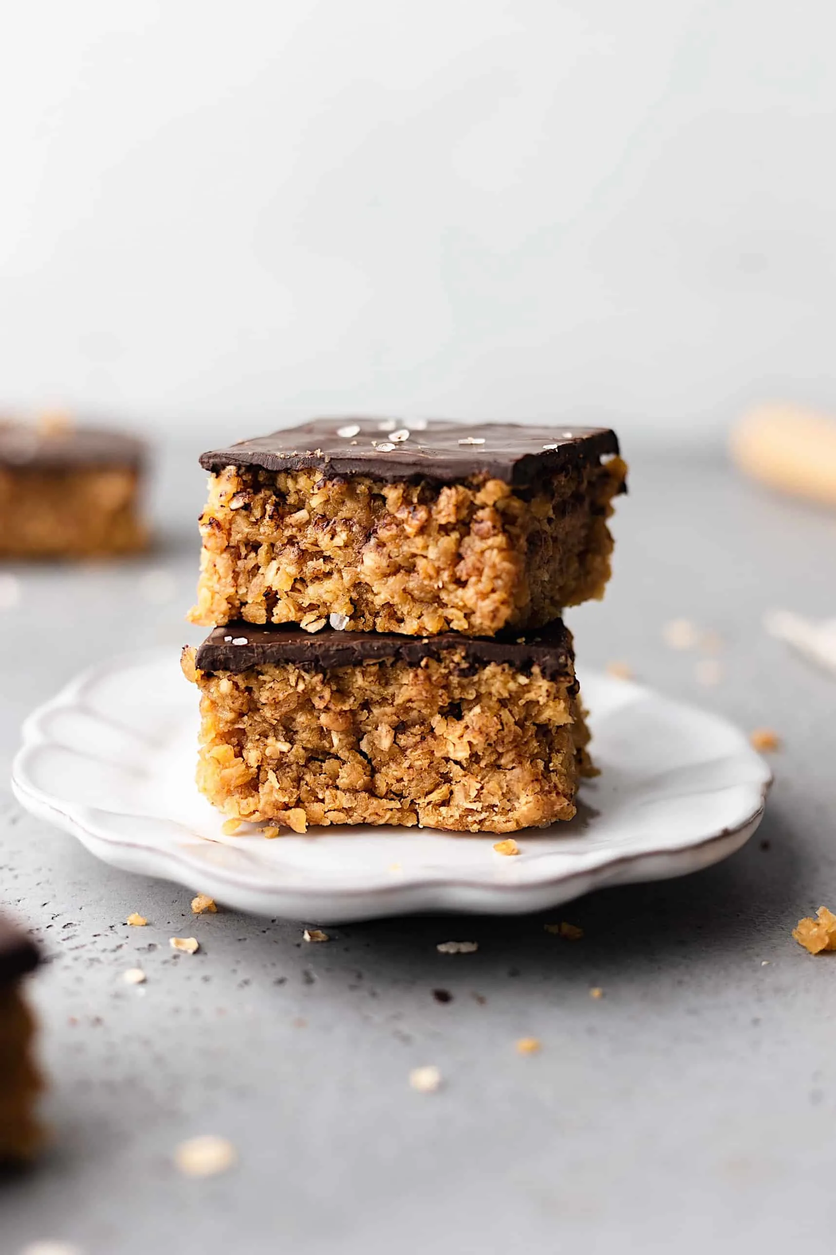 Vegan Coconut and Chocolate Flapjacks #vegan #recipe #coconut #flapjack #chocolate