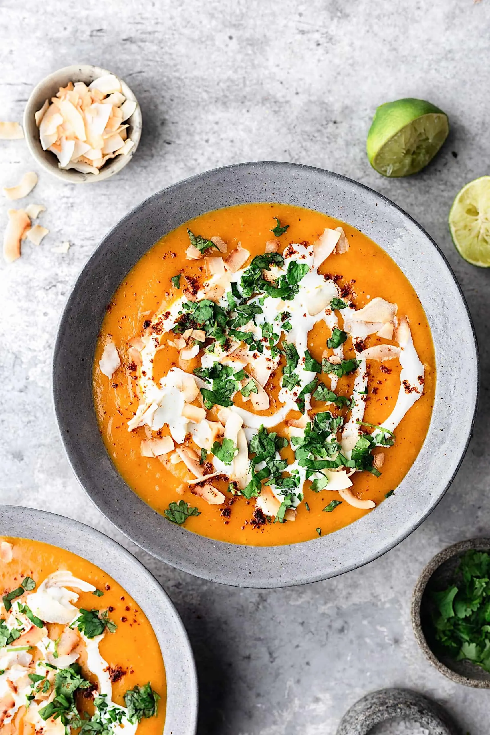 Curried Sweet Potato Coconut Soup #soup #vegan #recipe #sweetpotato #fall #autumn #coconut #curry #spice