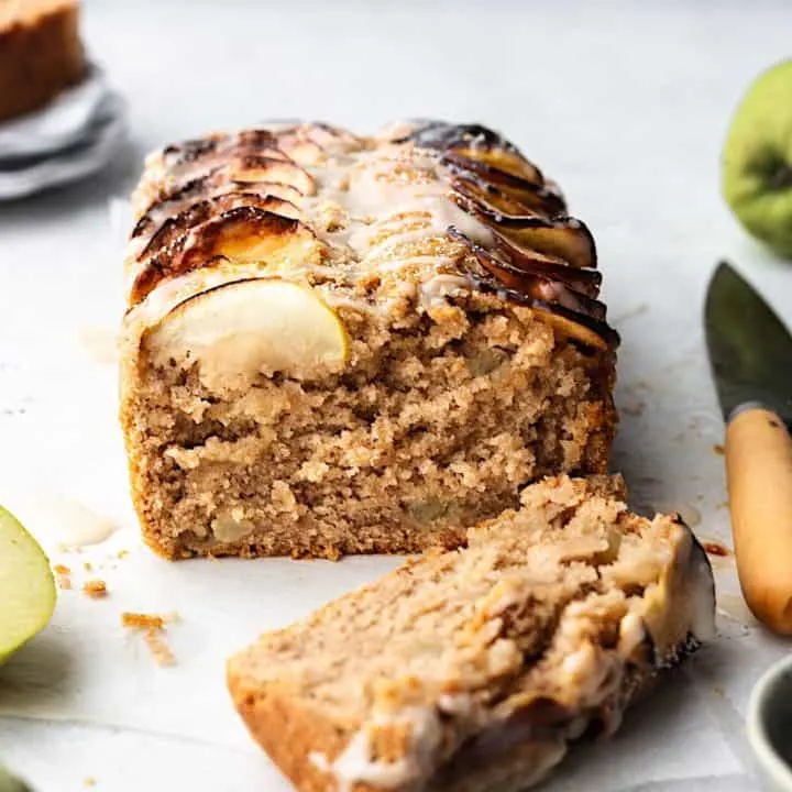 Vegan Cinnamon Apple Loaf Cake #cake #vegan #apple #recipe #fall #baking #applecake