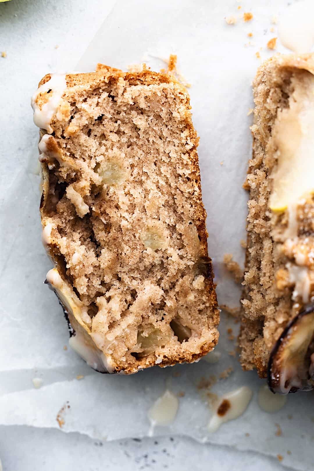 Vegan Cinnamon Apple Loaf Cake #vegan #apple #cake #dairyfree #recipe #fall #autumn