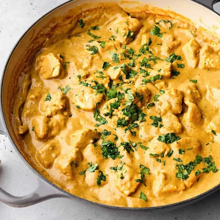 Vegan Tofu Korma Curry with Toasted Cashews #vegan #curry #cashew #recipe #tofu