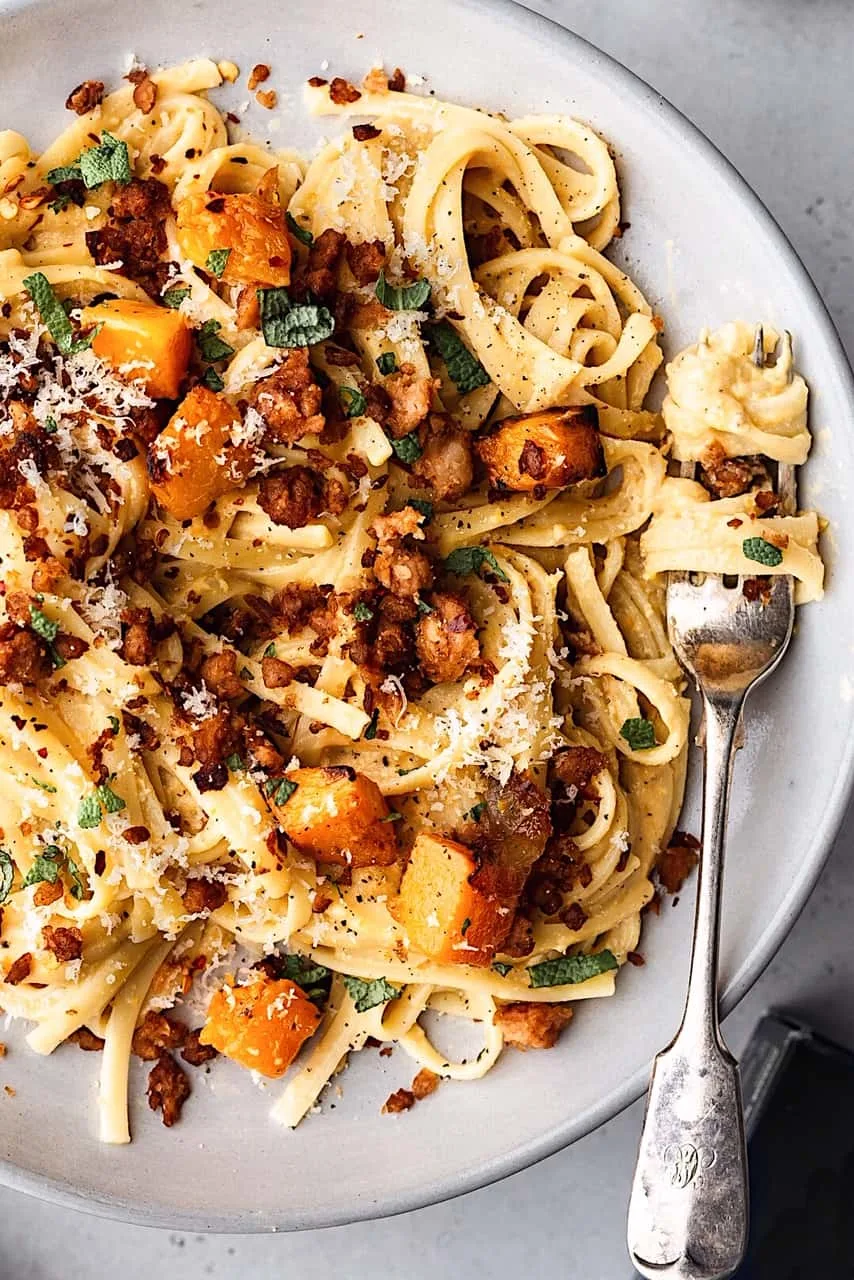 Vegan Creamy Butternut Pasta with Sausage Crumbles #vegan #butternut #squash #pasta #creamy #sausage #dairyfree #recipe #dinner