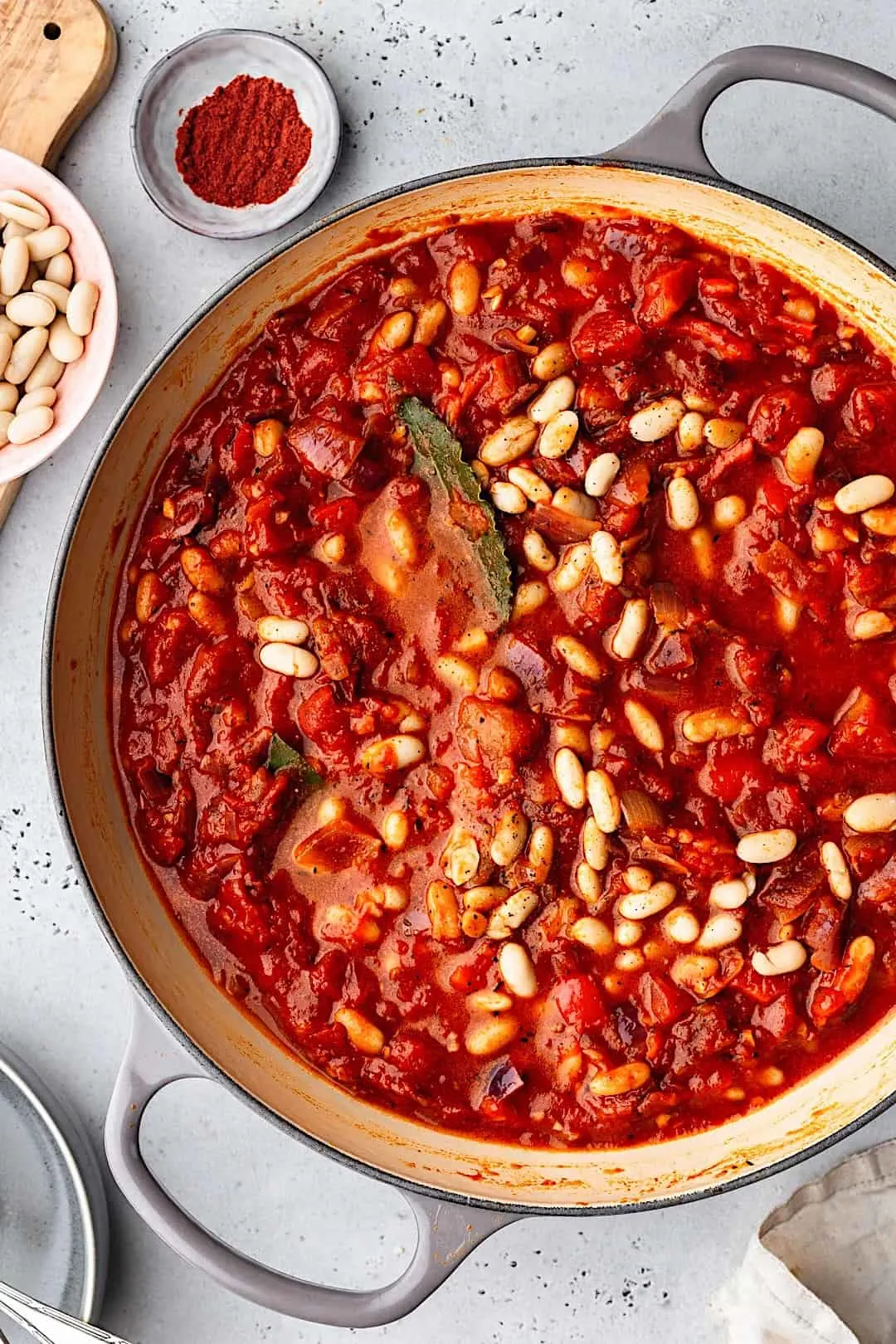 Vegan Sausage and Cannellini Bean Casserole #recipe #vegan #sausage #cannellini #bean #casserole #stew