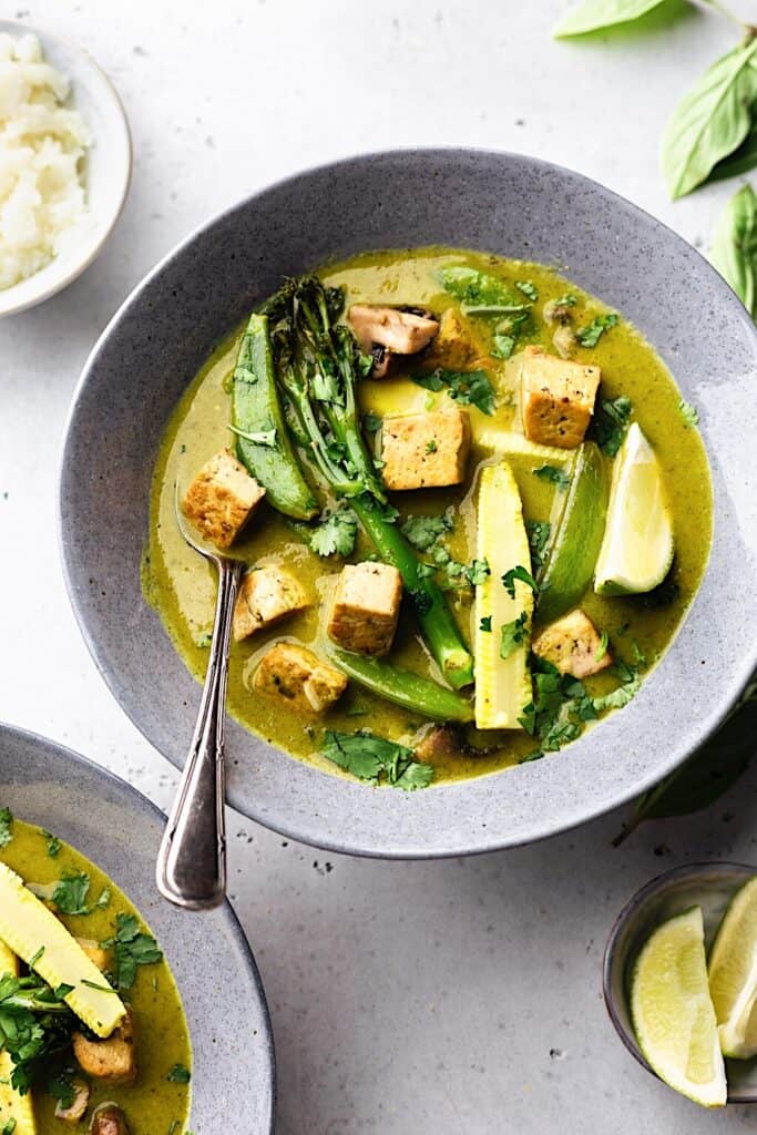 Thai Green Curry with Tofu and Vegetables Cupful of Kale