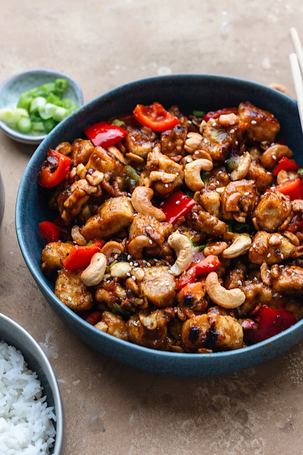 Vegan Chinese Cashew Tofu #cashew #tofu #stirfry #chinese #dairyfree #meatlessmeals #dinner