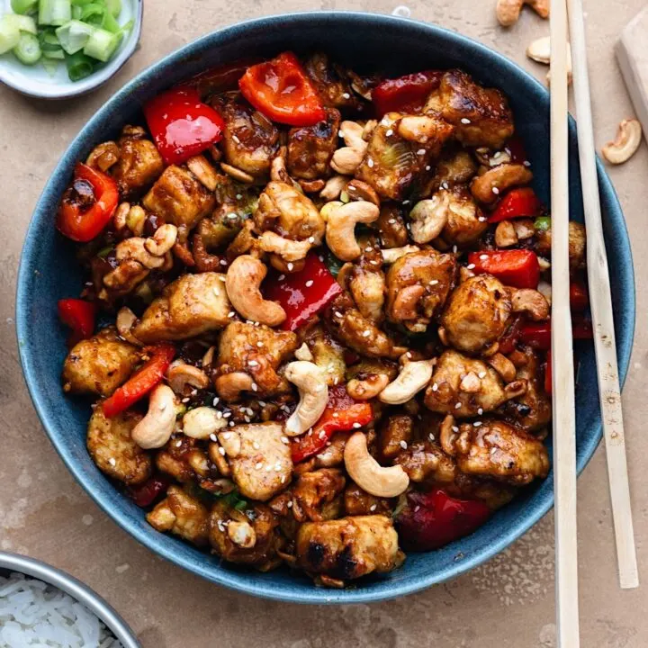 Vegan Chinese Cashew Tofu #cashew #tofu #stirfry #chinese #dairyfree #meatlessmeals #dinner