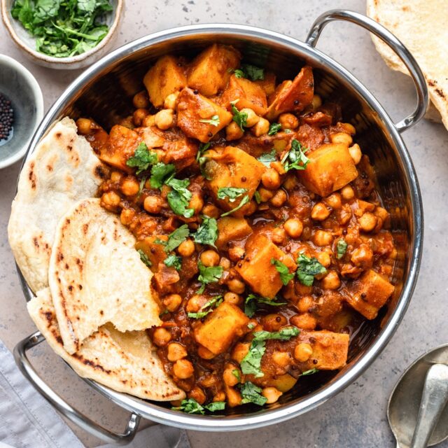 Vegan Potato and Chickpea Curry - Cupful of Kale