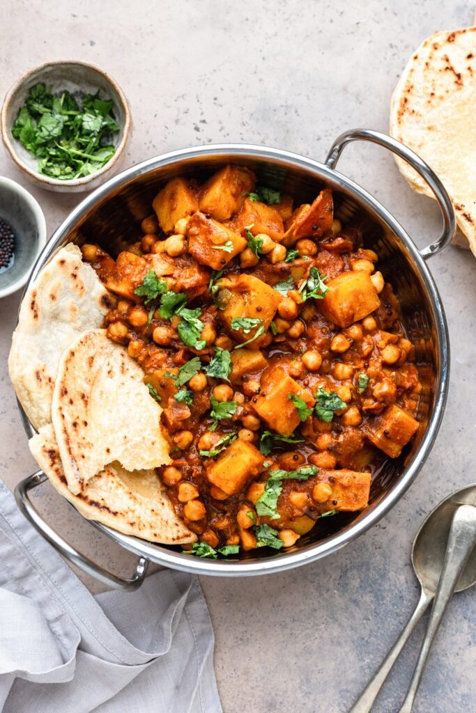 Vegan Potato and Chickpea Bombay Curry #curry #vegan #recipe #dairyfree #plantbased