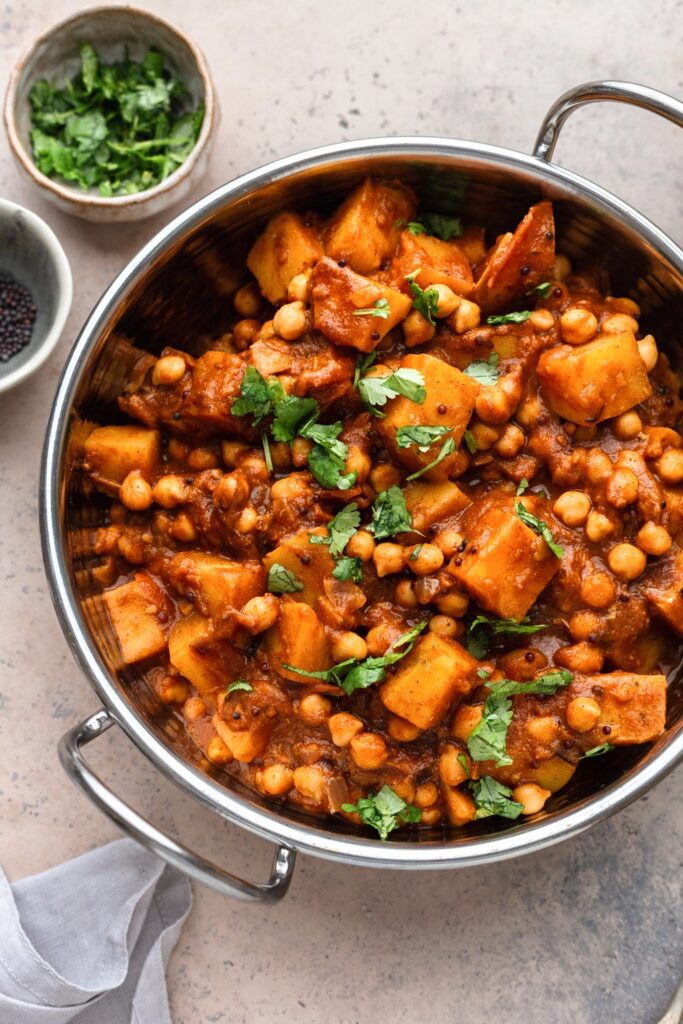 Vegan Potato and Chickpea Bombay Curry #curry #vegan #recipe #dairyfree #plantbased