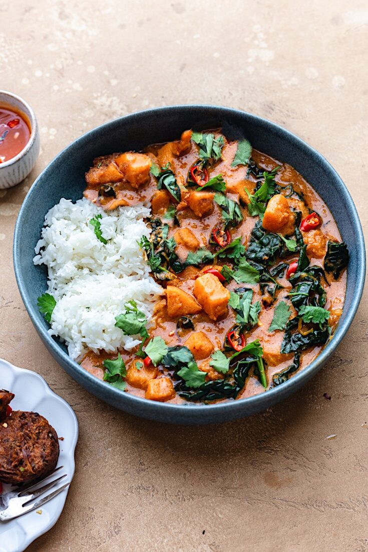 Butternut Squash and Kale Red Curry - Cupful of Kale