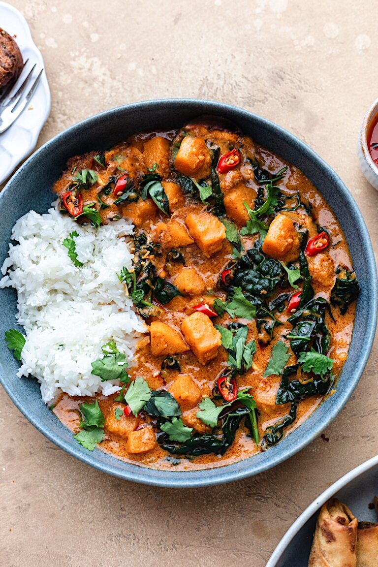 Vegan Thai Butternut Squash Kale Red Curry #butternut #squash #kale #thai #curry #vegan #dairyfree