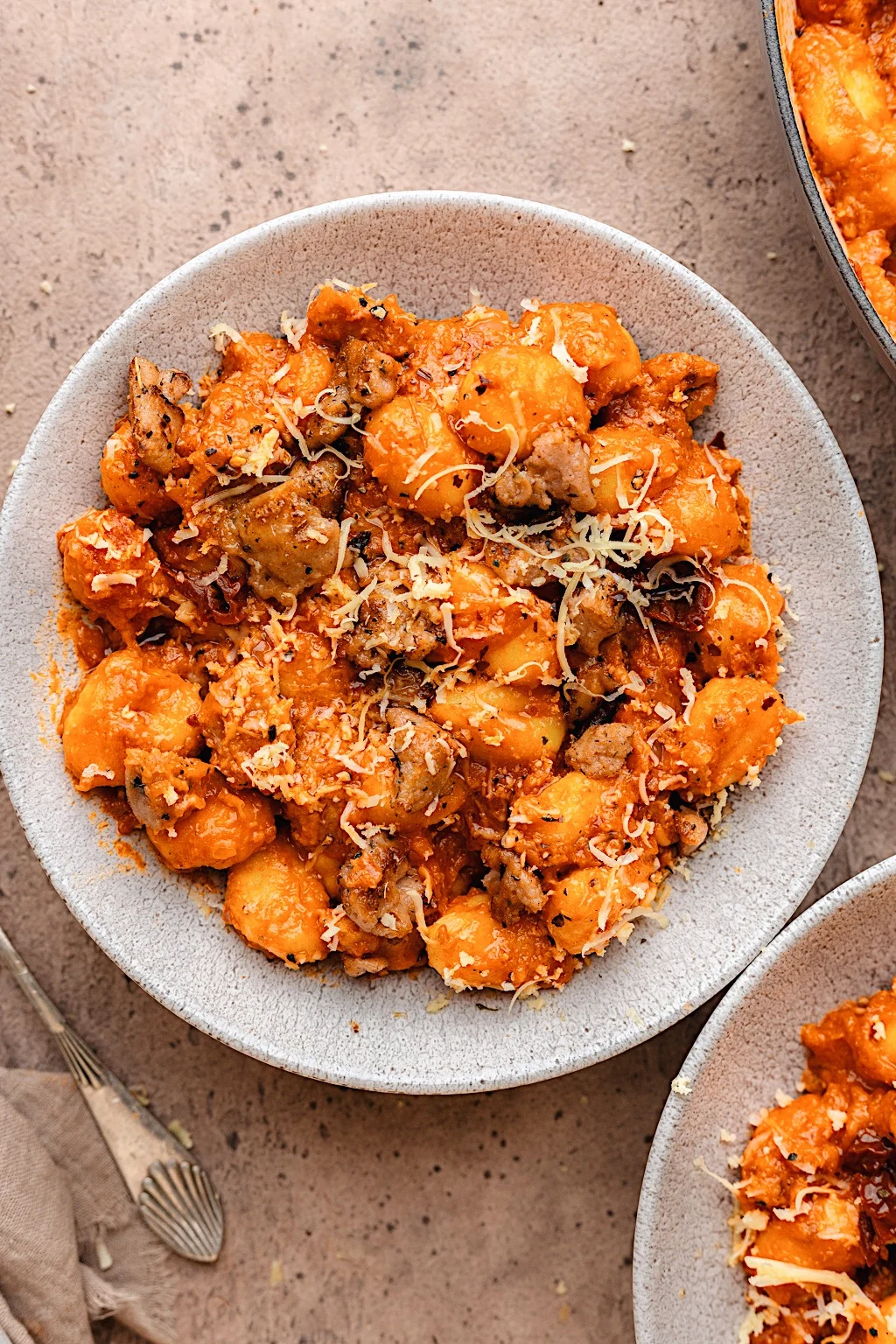 Vegan Creamy Sun Dried Tomato Sausage Gnocchi #gnocchi #pasta #tomato #sausage #vegan #dairyfree