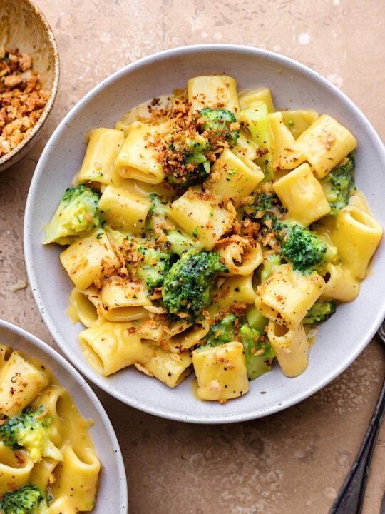 Broccoli and cheese deals pasta