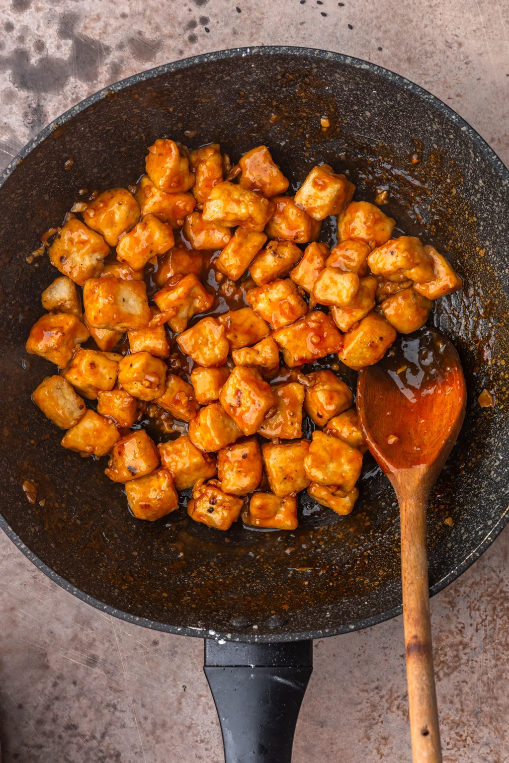 Sweet Chilli Garlic Tofu in Pan
