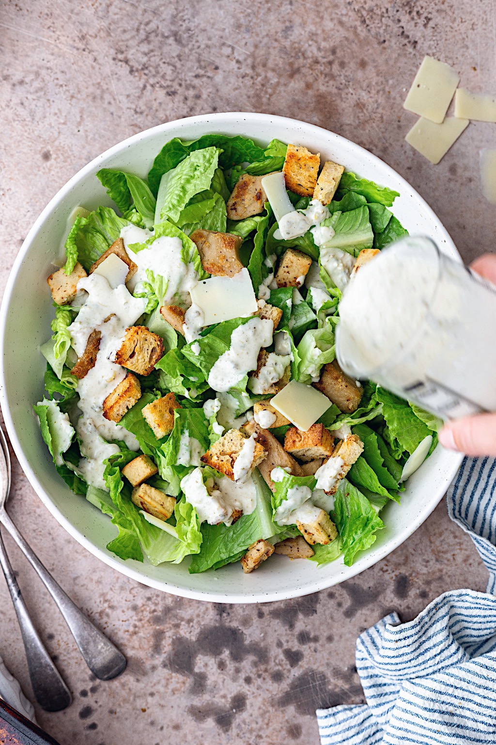Vegan Chicken Caesar Salad Dressing Pour