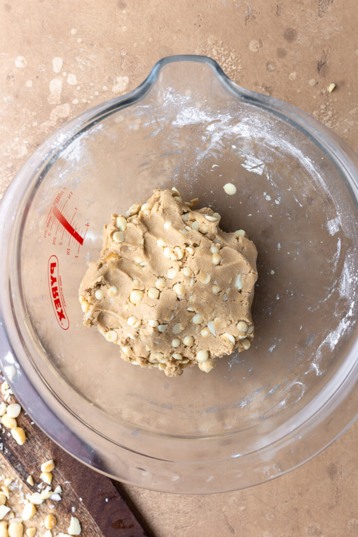 Vegan White Chocolate Macadamia Nut Cookies - Cupful of Kale