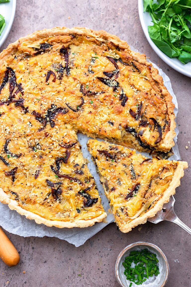 Vegan Caramelised Onion and Cheddar Cheese Quiche #vegan #quiche #onion #cheese #summer #picnic